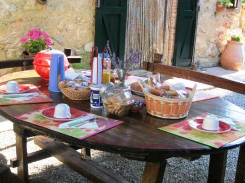 Il Casale Bed & Breakfast Poggibonsi Exterior photo